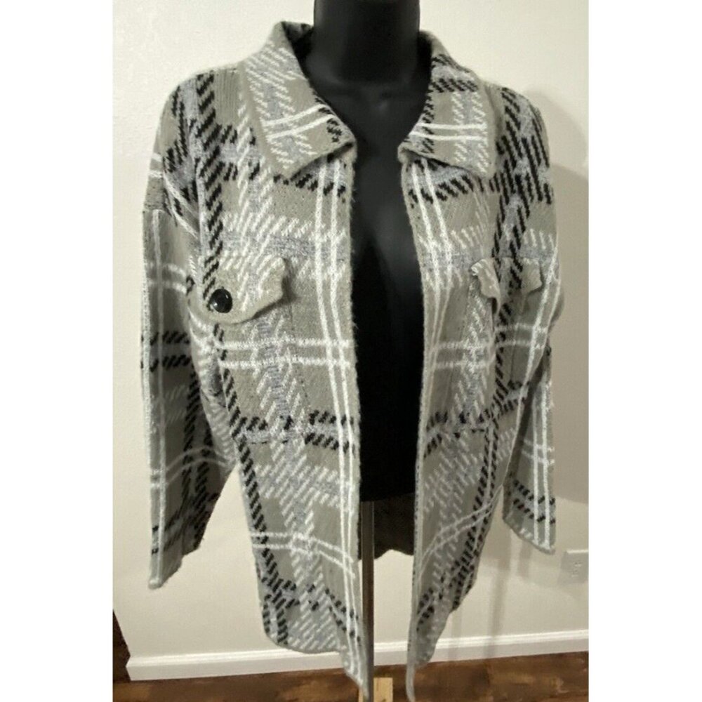 Love Ever After Women Size Medium Knee Length Sweater Open Cardigan